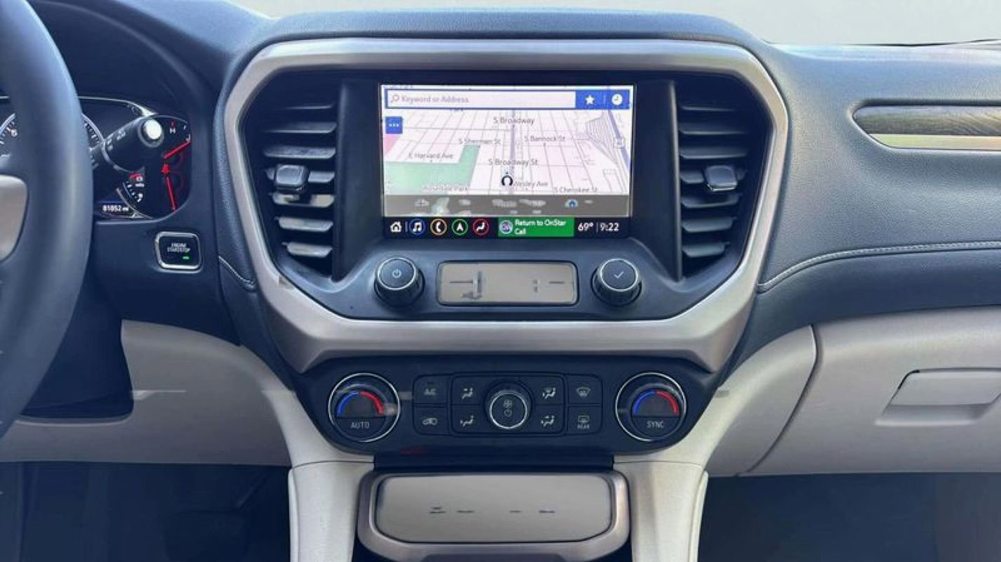 Used 2023 GMC Acadia Denali AWD/4WD image 11