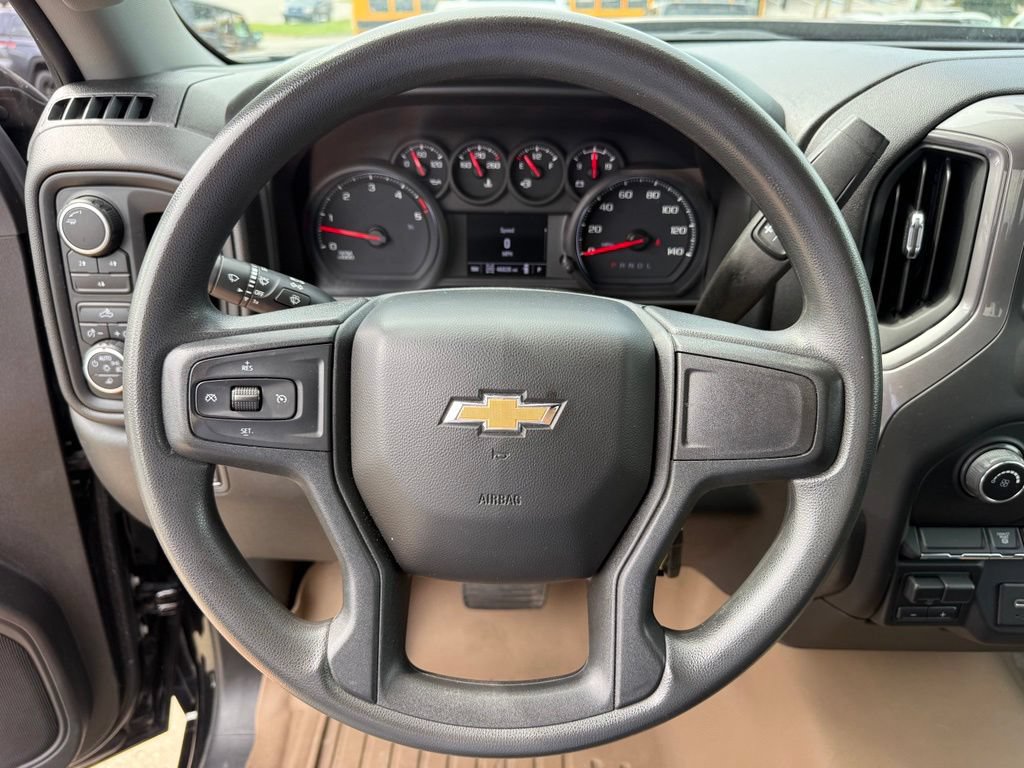 Used 2022 Chevrolet Silverado 2500 Custom w/ Custom Value Package AWD/4WD image 16