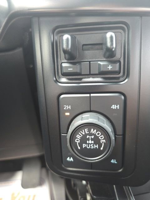 Used 2024 Ford F150 Lariat w/ Equipment Group 502A High image 20