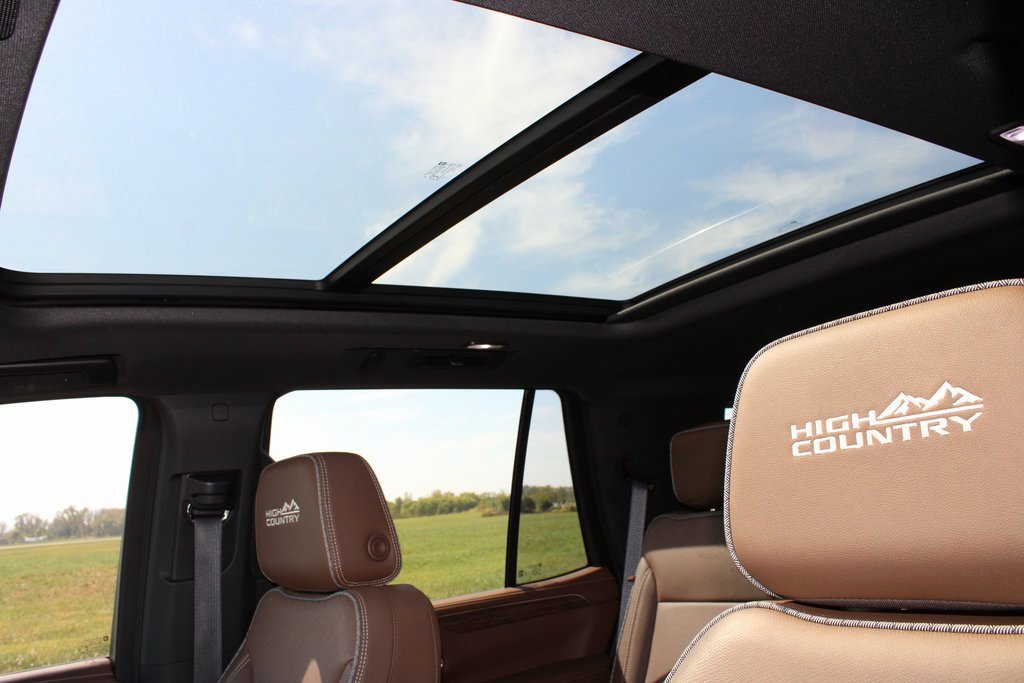 Used 2023 Chevrolet Tahoe High Country image 35