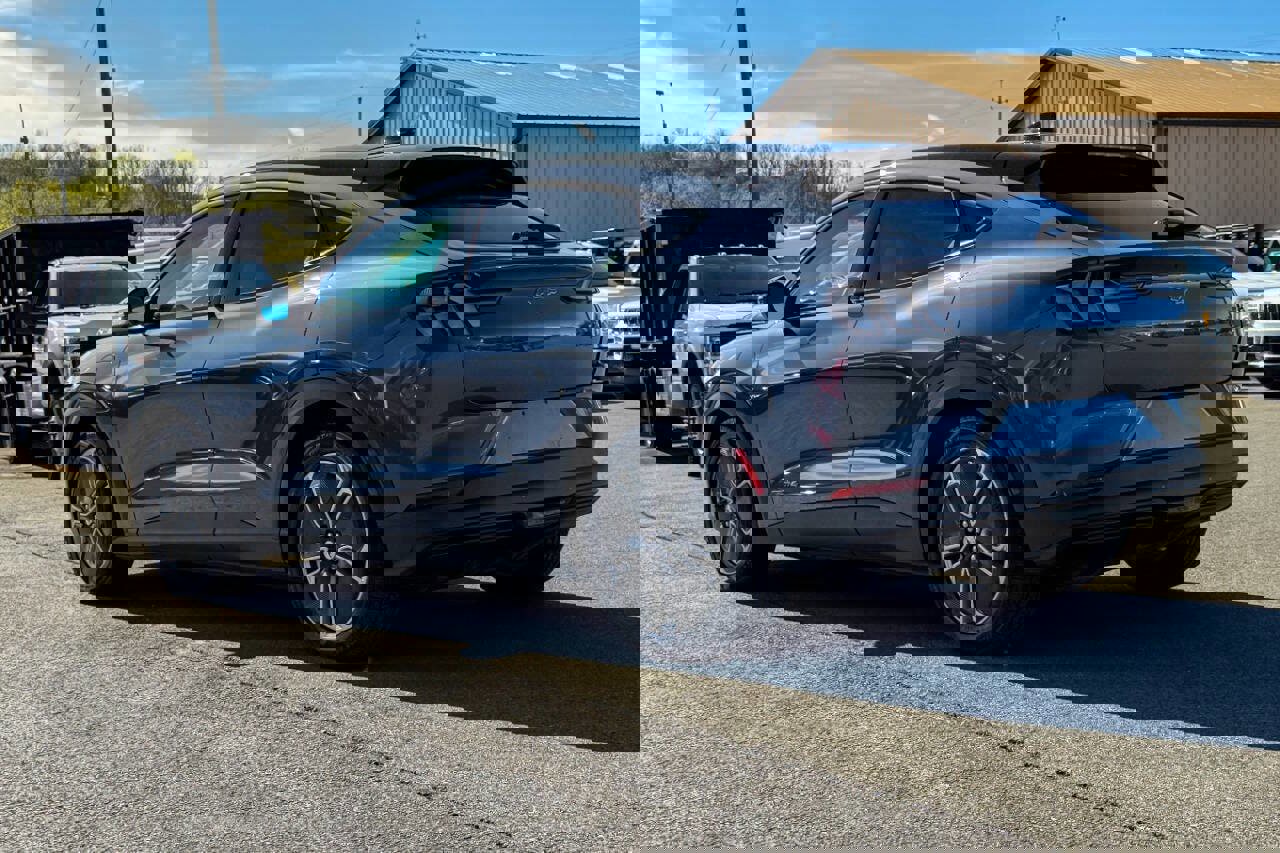 Used 2021 Ford Mustang Mach-E Select w/ Comfort/Appearance Package AWD/4WD image 5