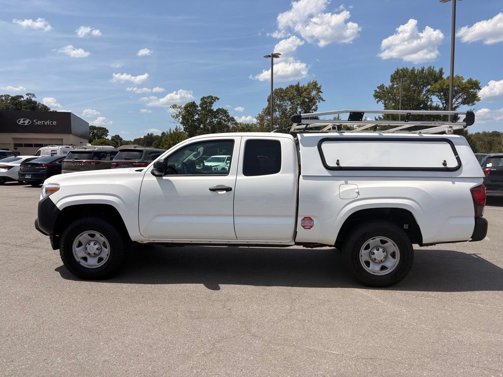 Used 2023 Toyota Tacoma SR RWD image 4