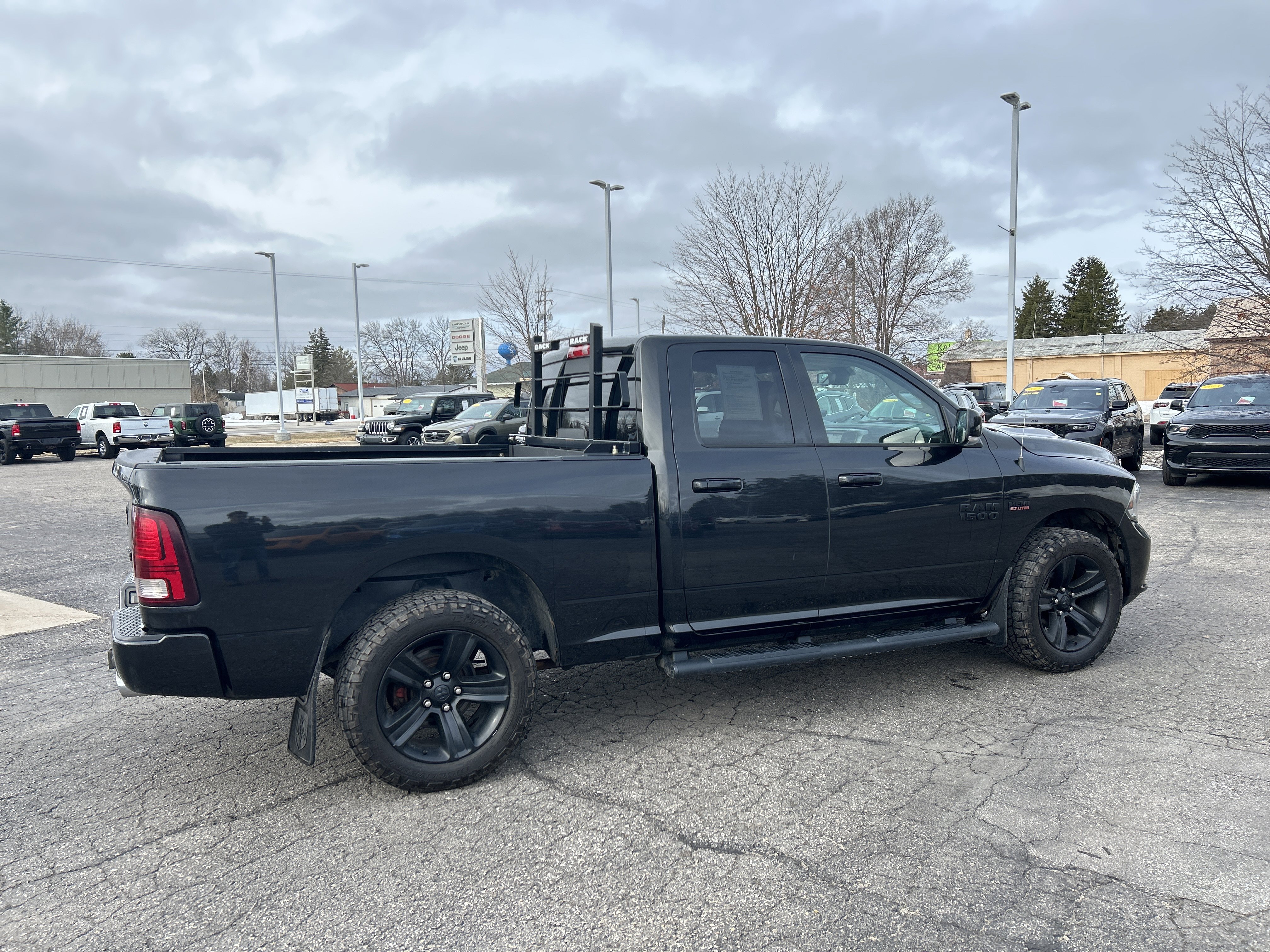 Used 2017 RAM 1500 Sport w/ Black Ram 1500 Sport Group image 3