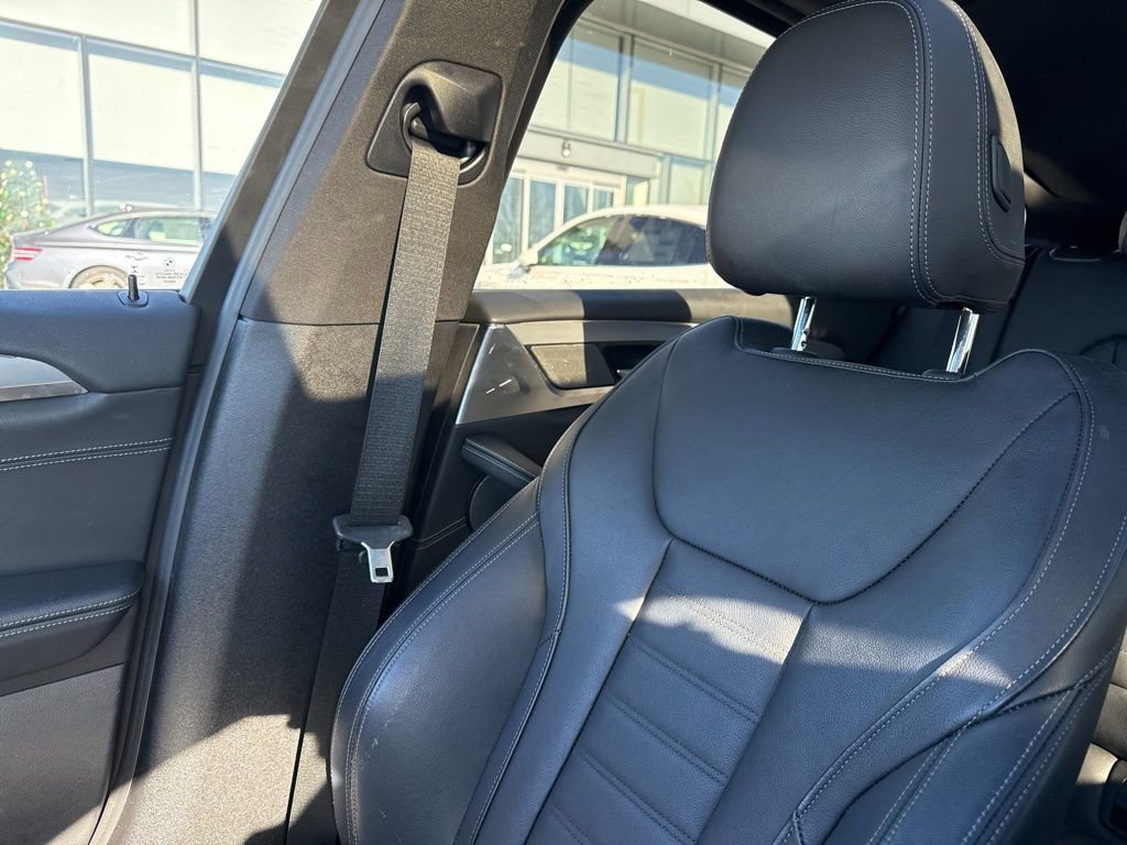 Used 2023 BMW X4 xDrive30i w/ Premium Package image 28