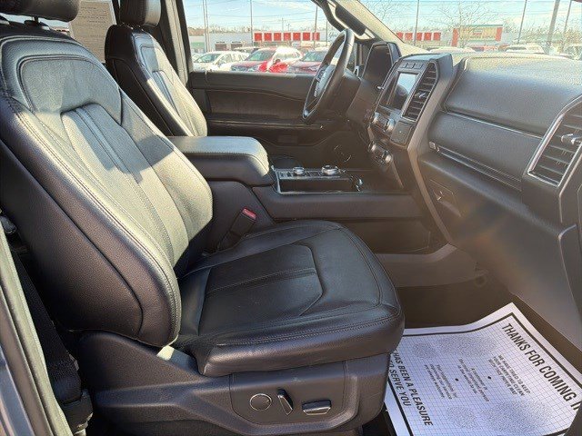 Used 2020 Ford Expedition Limited image 21