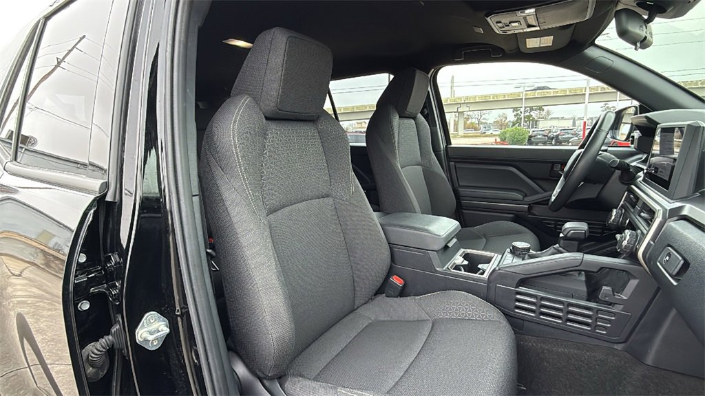 Used 2025 Toyota 4Runner SR5 image 34