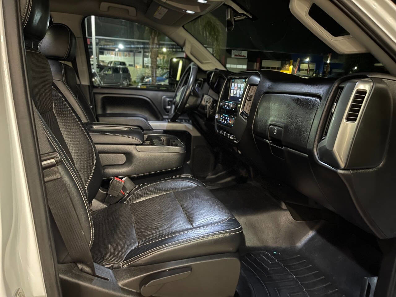 Used 2017 Chevrolet Silverado 2500 LT w/ Z71 Package, Off-Road image 12