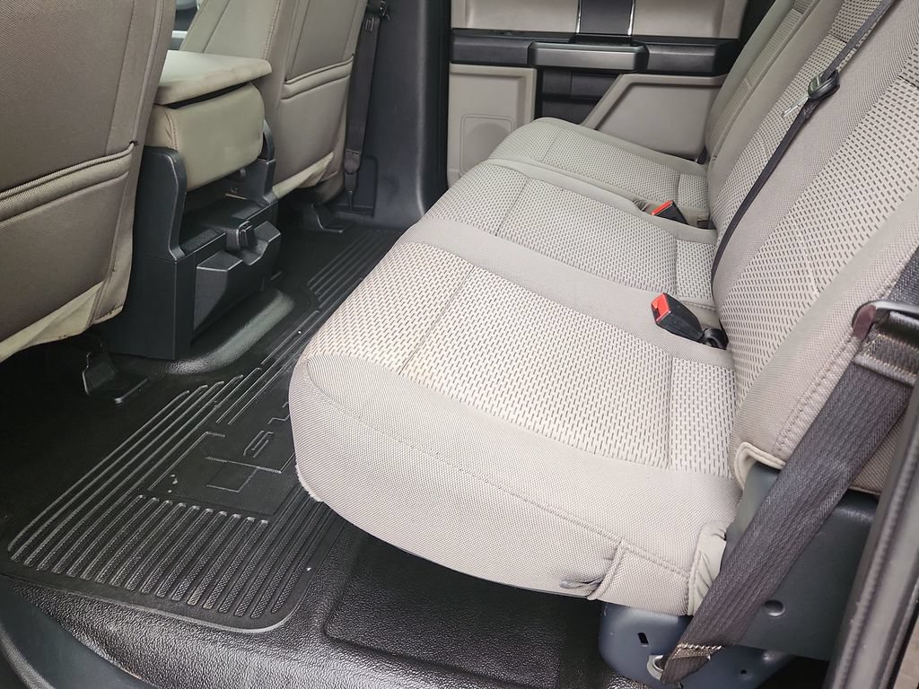 Used 2022 Ford F250 XLT AWD/4WD image 9