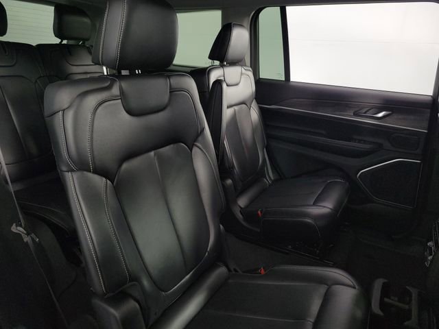 Used 2021 Jeep Grand Cherokee L Limited image 17