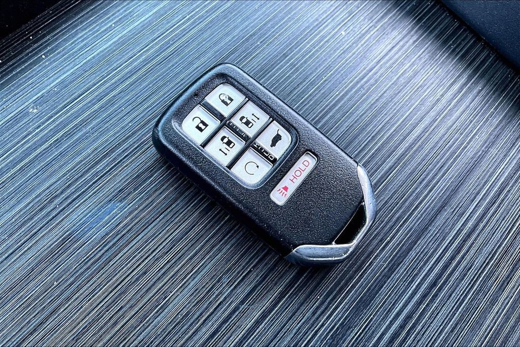 Used 2020 Honda Odyssey Touring image 34