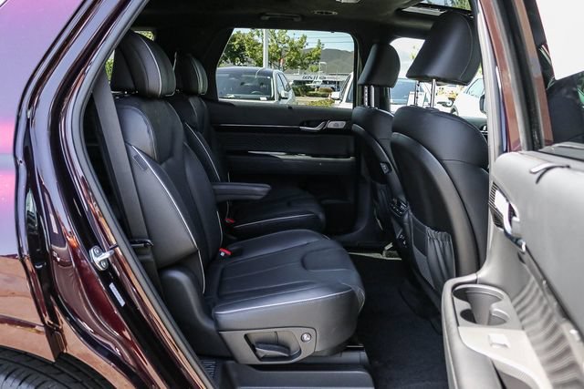 Certified 2024 Hyundai Palisade Calligraphy FWD image 22