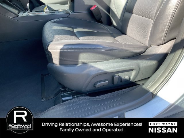 Used 2019 Subaru Outback 2.5i Limited AWD/4WD image 29
