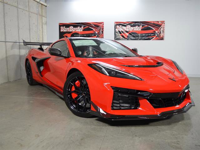 New 2026 Chevrolet Corvette ZR1 w/ ZR1 Carbon Fiber Aero Package image 1