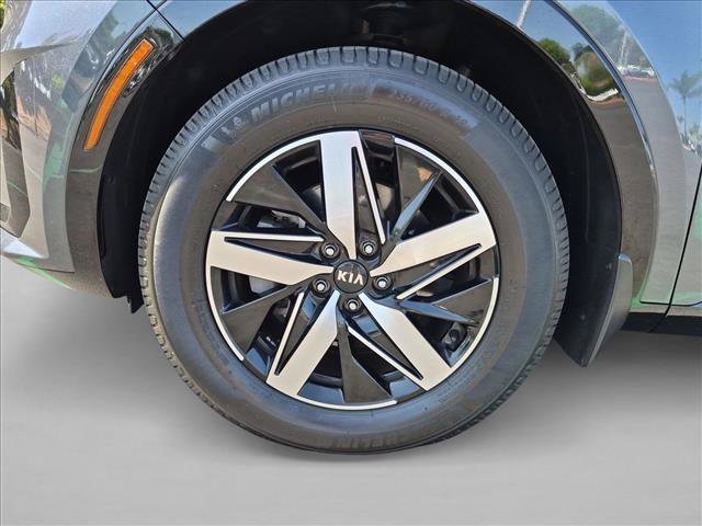 Used 2021 Kia Sorento EX FWD image 24