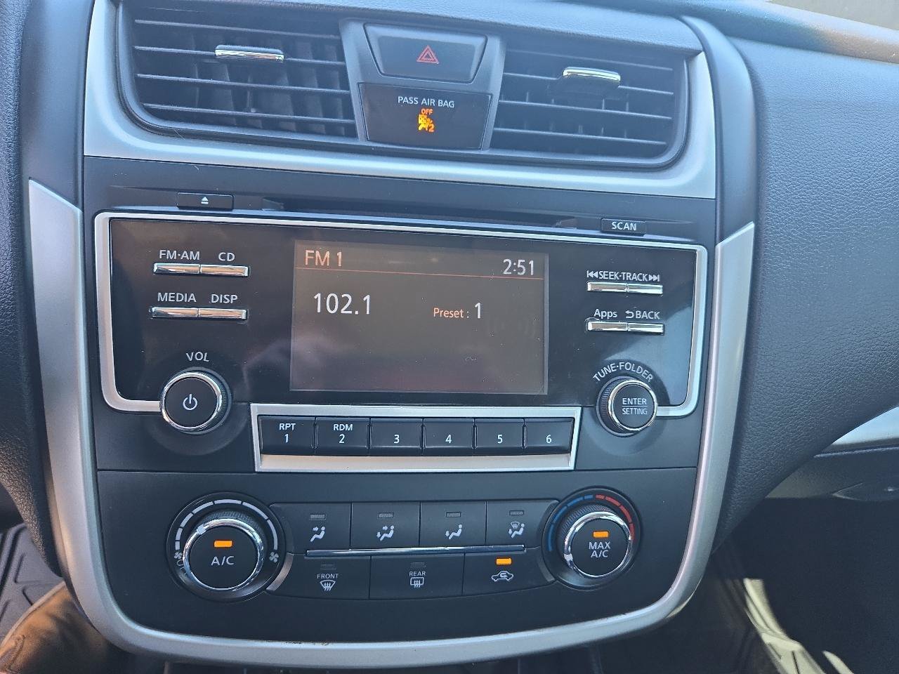 Used 2016 Nissan Altima 2.5 SR FWD image 9