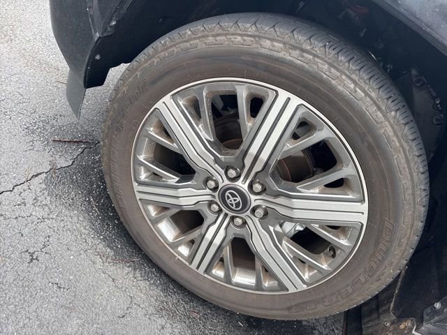 Used 2026 Toyota Sequoia Capstone AWD/4WD image 14