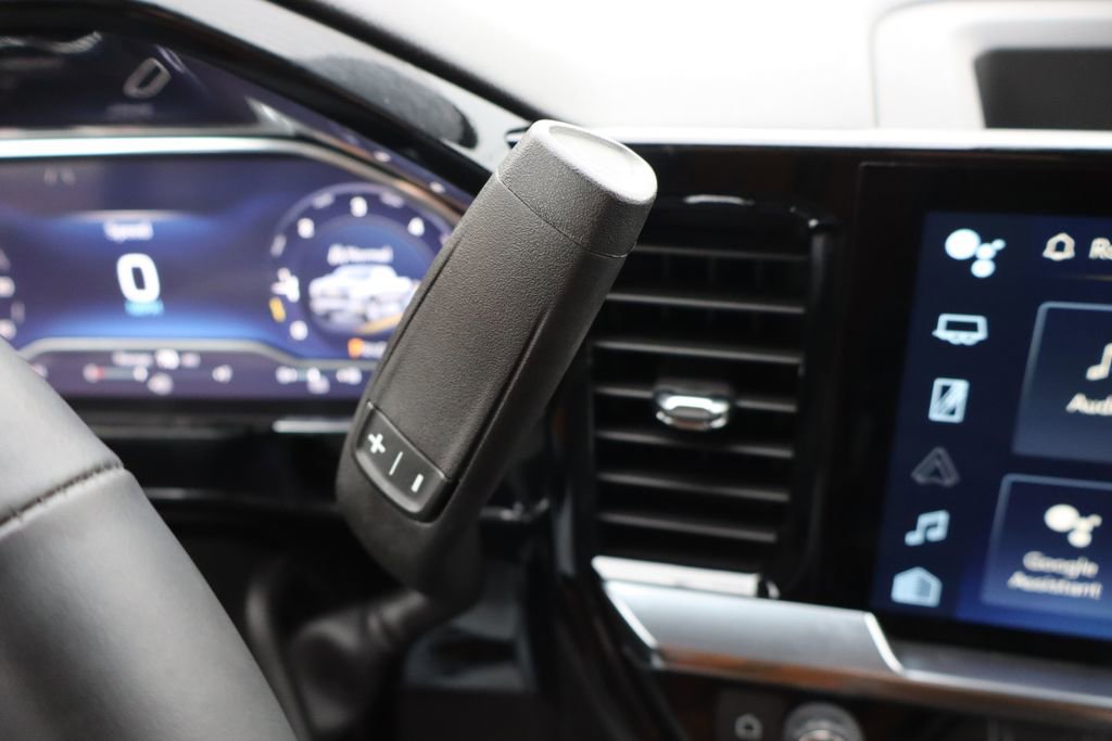 Used 2023 Chevrolet Silverado 1500 RST w/ Z71 Off-Road Package image 8