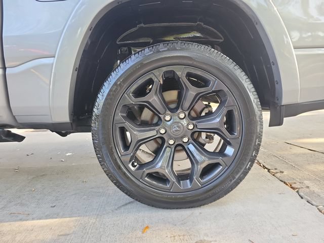 Used 2022 RAM 1500 Limited w/ Night Edition AWD/4WD image 9