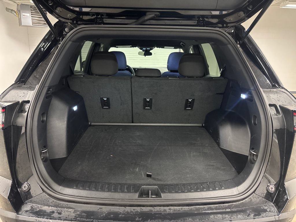 Used 2026 Chevrolet Equinox LT FWD image 17