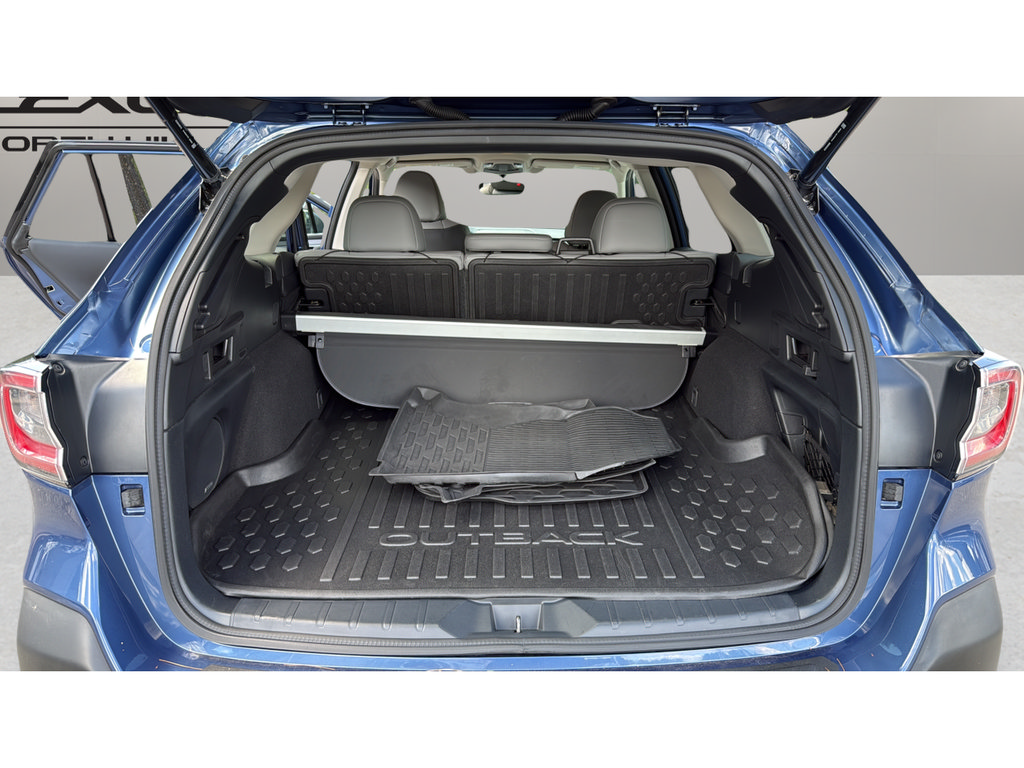 Used 2022 Subaru Outback Limited AWD/4WD image 17