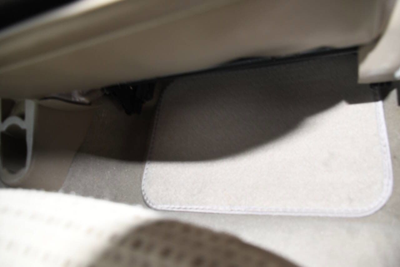 Used 2005 Ford Focus SES image 20