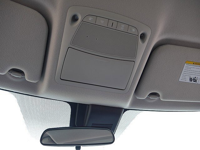 Used 2025 Nissan Leaf S image 37