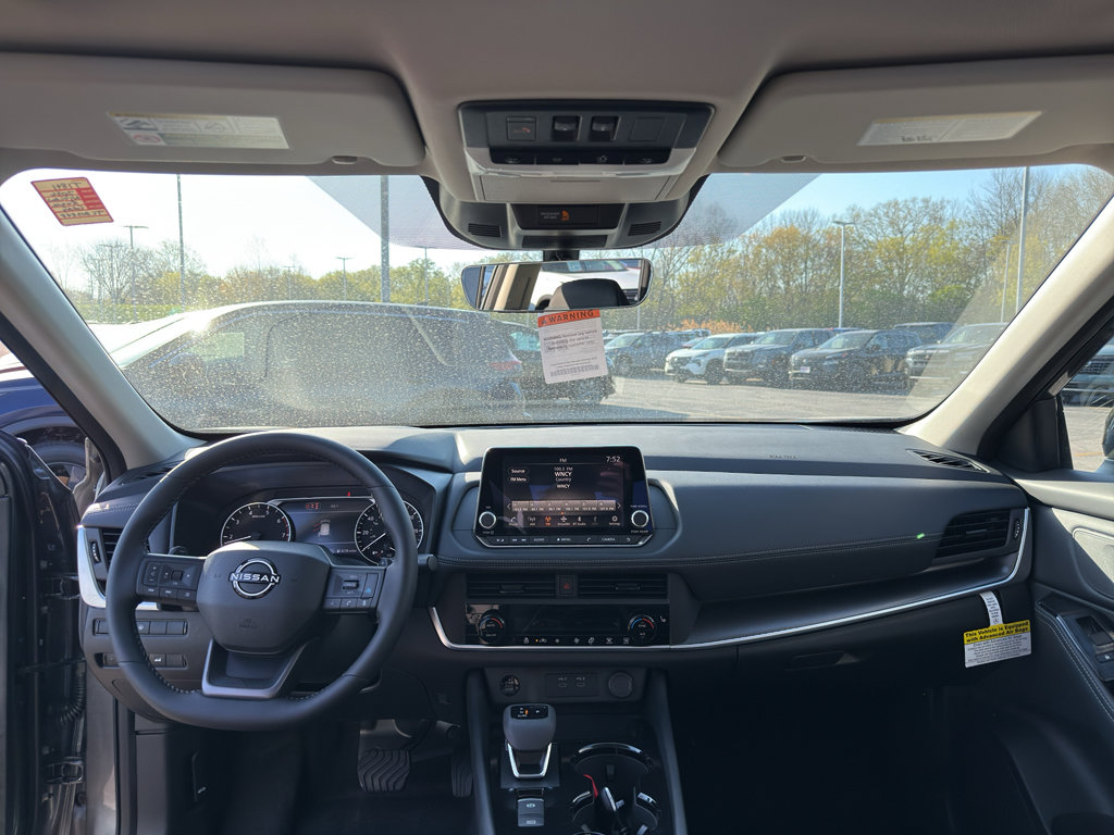 New 2026 Nissan Rogue SV AWD/4WD image 28