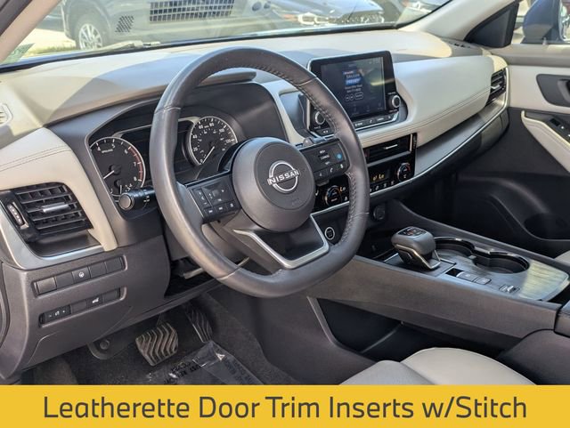 Used 2022 Nissan Rogue SV w/ SV Premium Package image 14