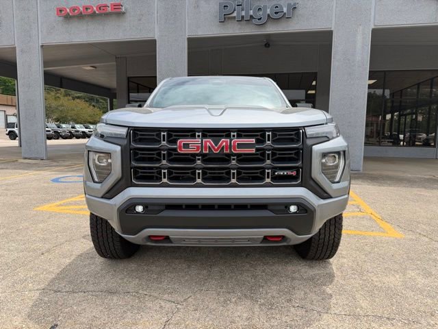 Used 2024 GMC Canyon AT4 w/ AT4 Premium Package AWD/4WD image 2