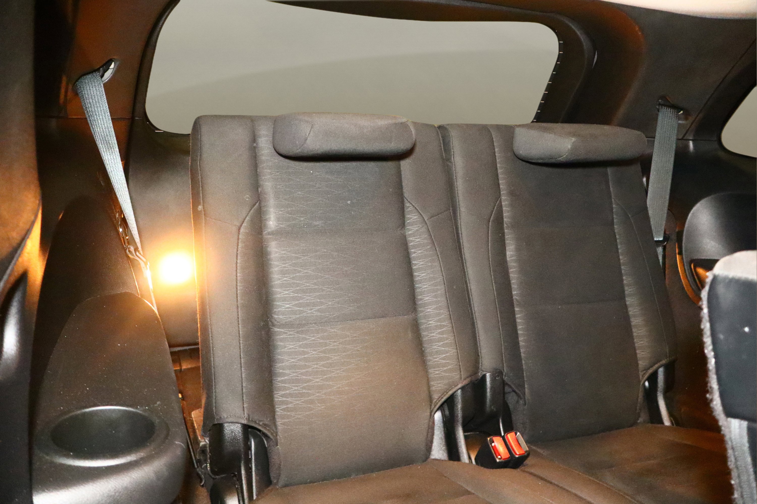 Used 2018 Dodge Durango SXT w/ 3rd Row Seating Group image 19