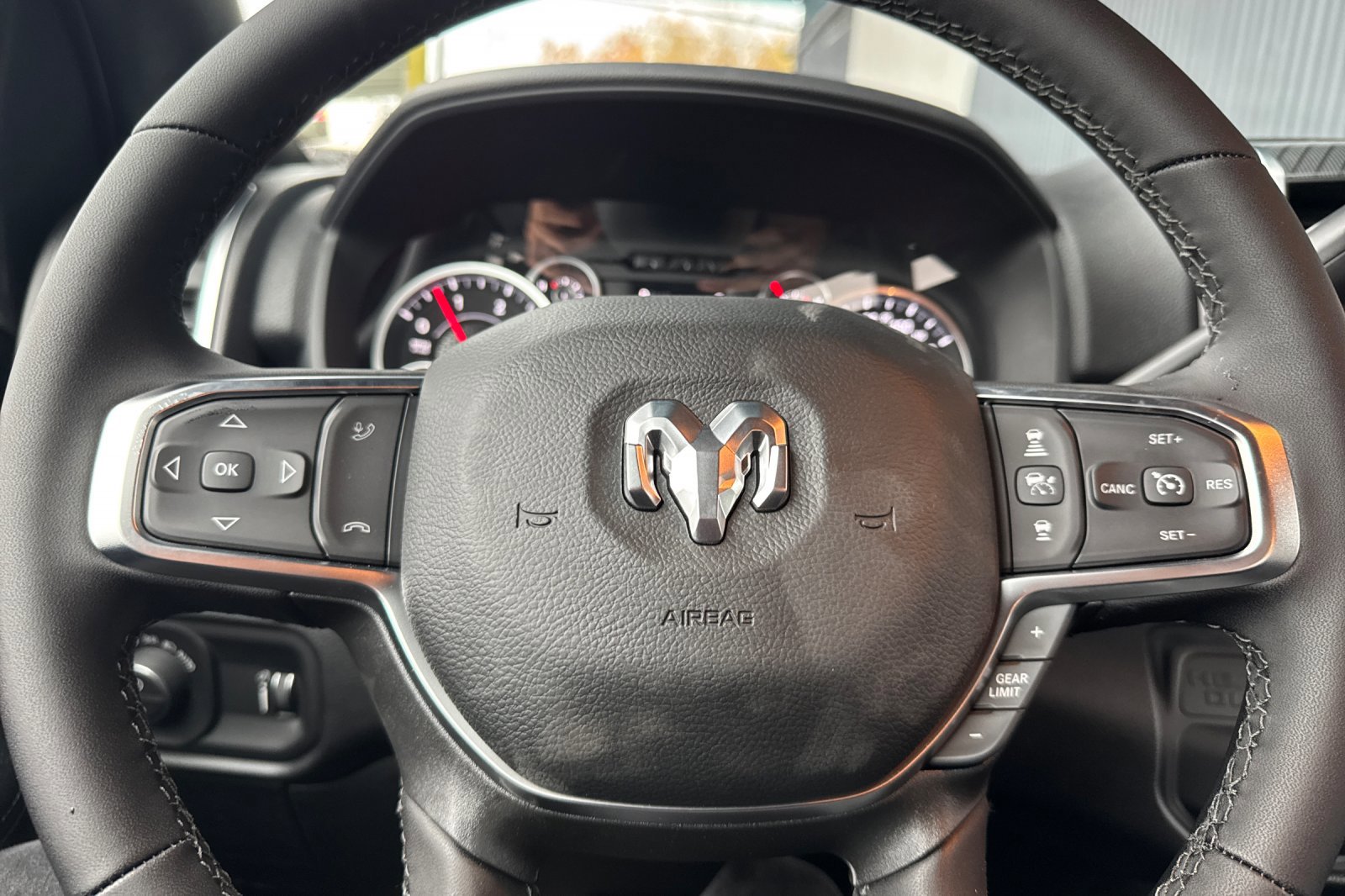 New 2026 RAM 2500 Big Horn AWD/4WD image 21