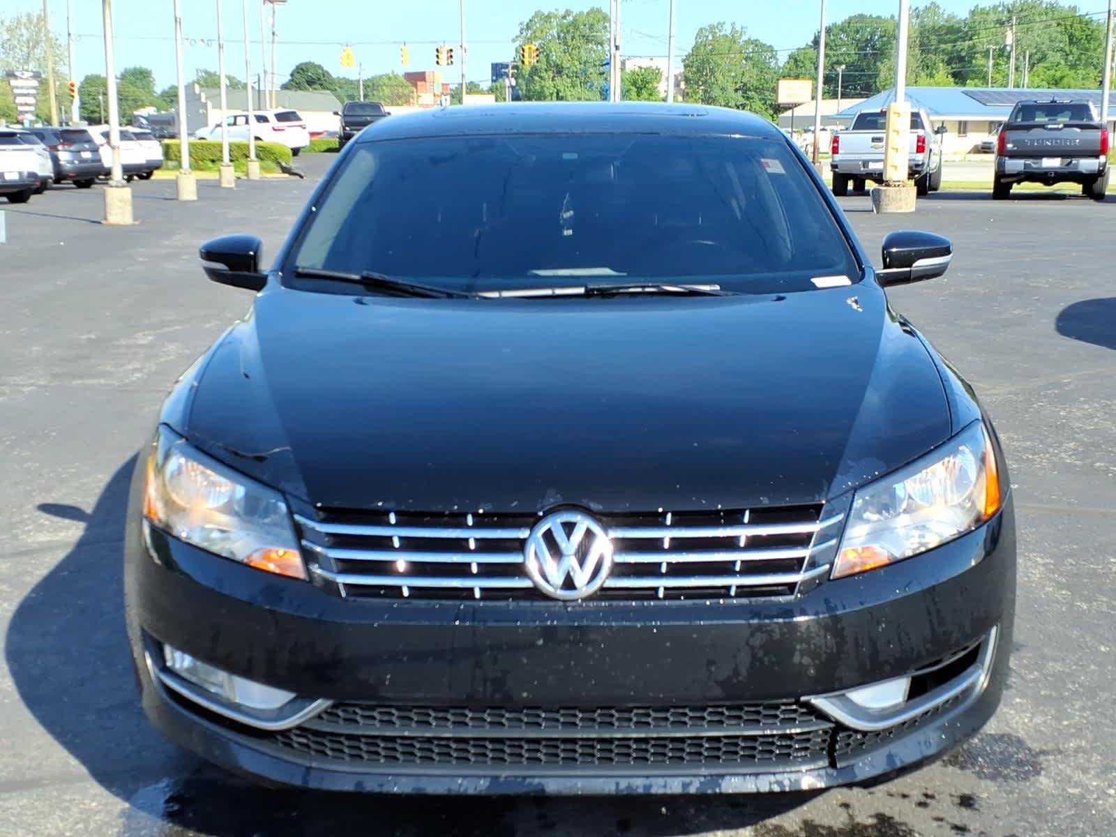 Used 2014 Volkswagen Passat TDI SE FWD image 3