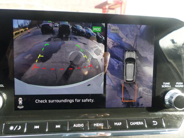 Used 2024 Mitsubishi Outlander SE image 11