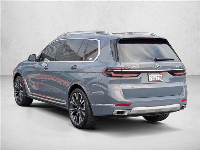 Used 2024 BMW X7 xDrive40i w/ Parking Assistance Package AWD/4WD image 8