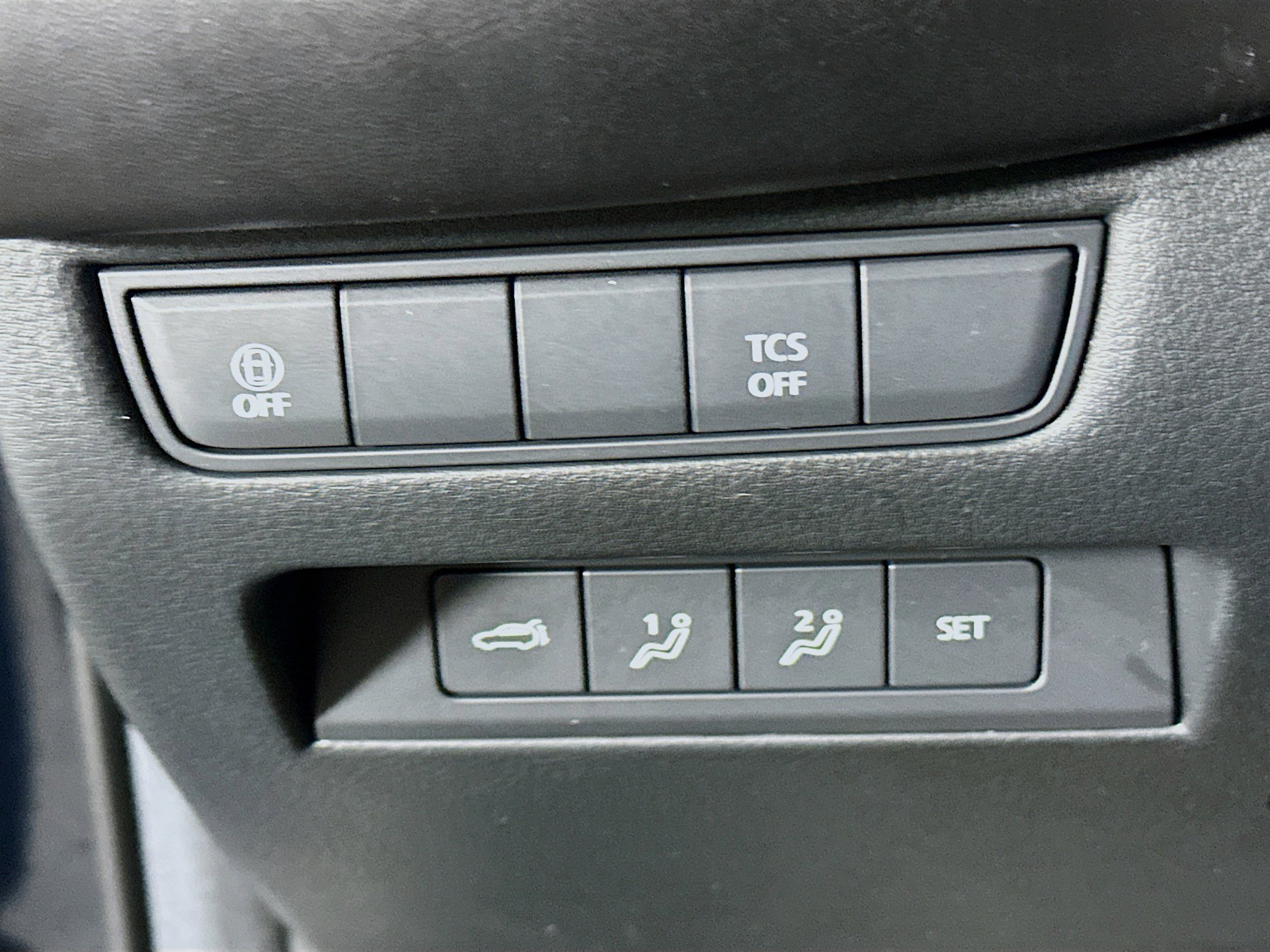 Used 2025 MAZDA CX-50 AWD 2.5 S w/ Premium Plus Pkg image 17