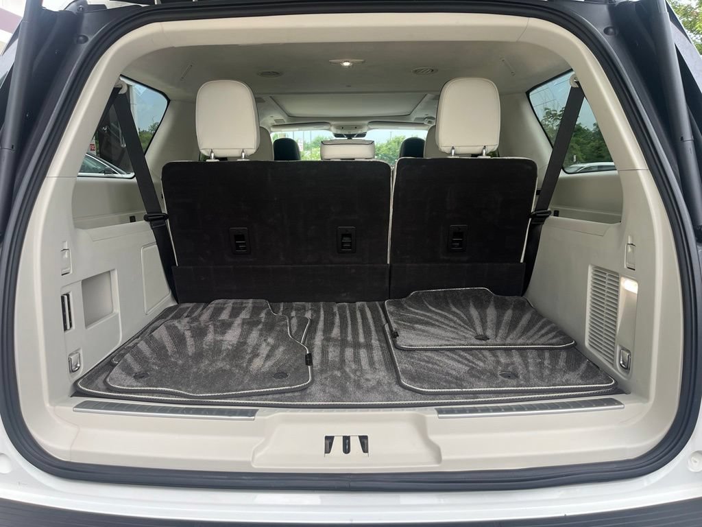 Used 2022 Lincoln Navigator L Black Label AWD/4WD image 12