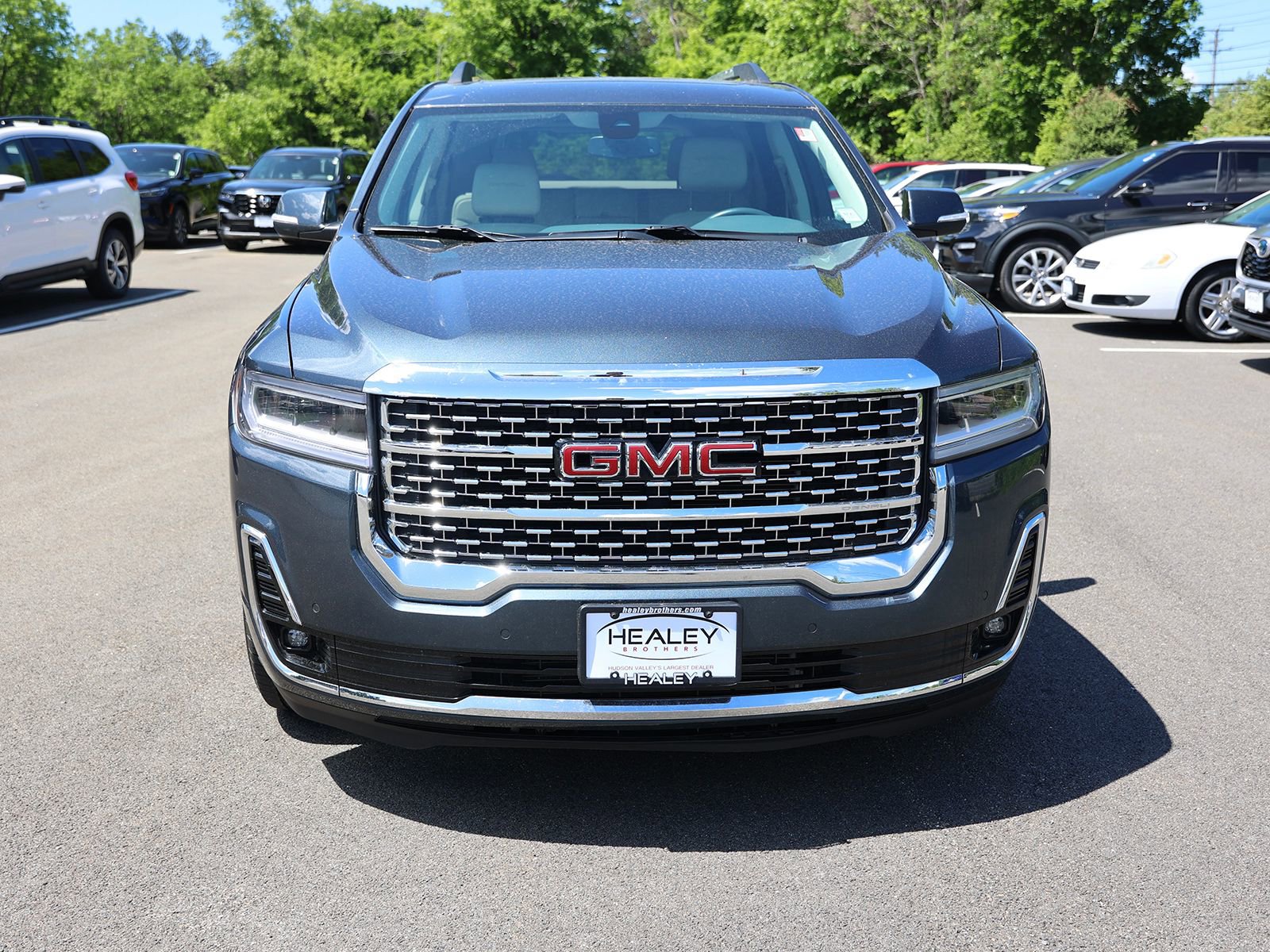 Used 2020 GMC Acadia Denali w/ LPO, Floor Liner Package AWD/4WD image 2