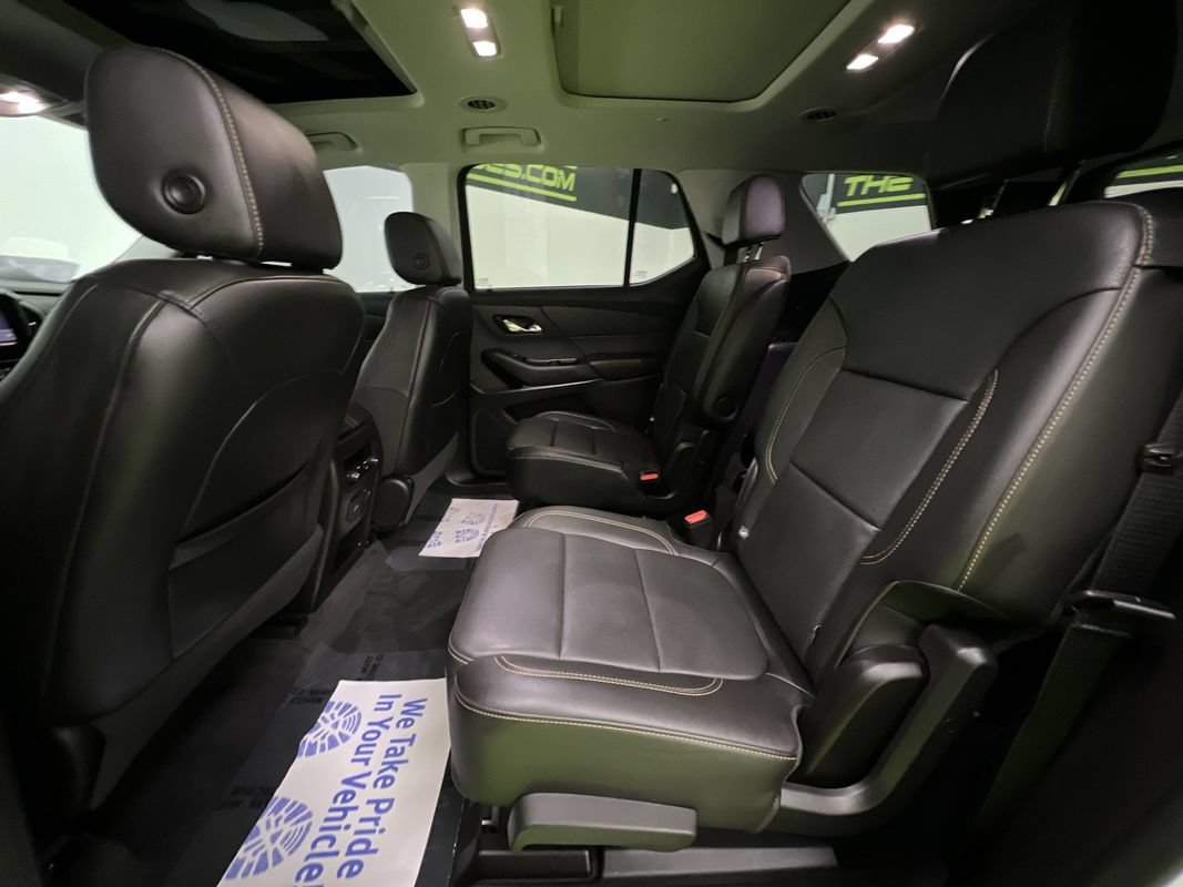 Used 2020 Chevrolet Traverse Premier w/ Redline Edition FWD image 26
