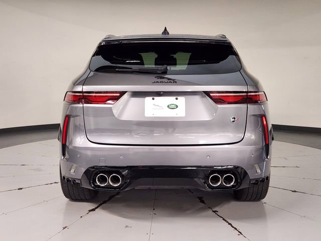 Used 2024 Jaguar F-PACE SVR image 10