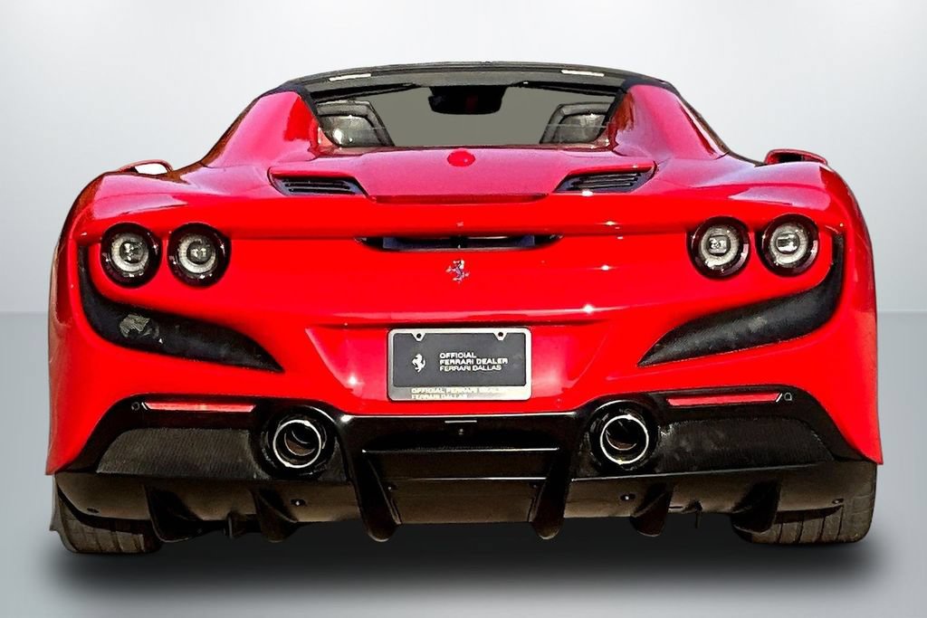 Used 2022 Ferrari F8 Tributo RWD image 6