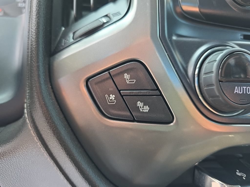Used 2019 Chevrolet Silverado 2500 LTZ w/ Duramax Plus Package AWD/4WD image 47