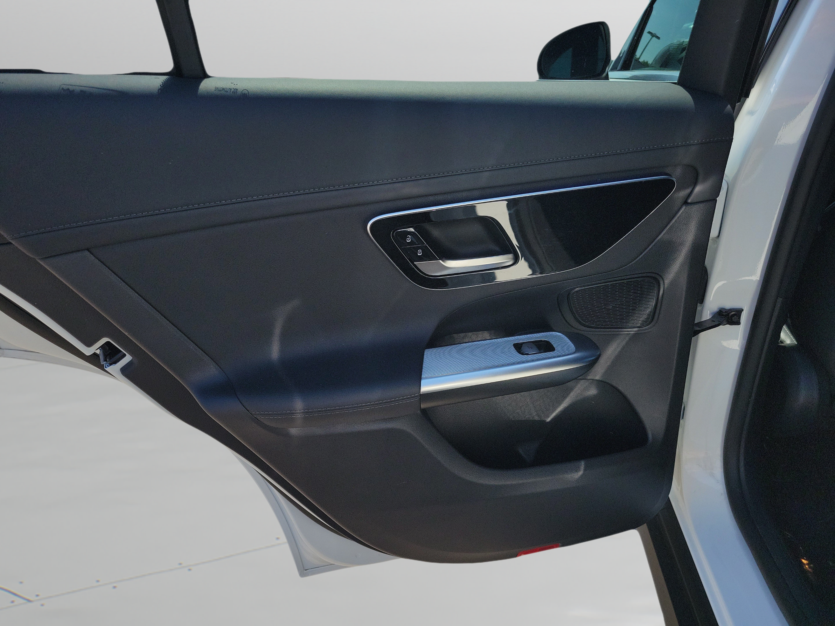 Certified 2024 Mercedes-Benz GLC 300 4MATIC image 7