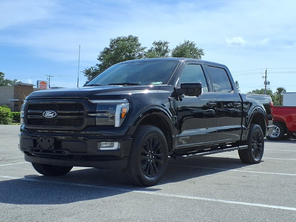 Used 2024 Ford F150 Lariat w/ Equipment Group 502A High AWD/4WD image 3