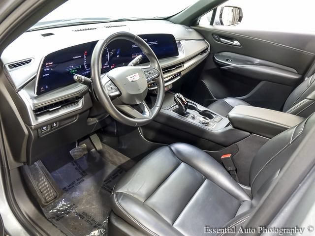 Used 2024 Cadillac XT4 Premium Luxury FWD image 11