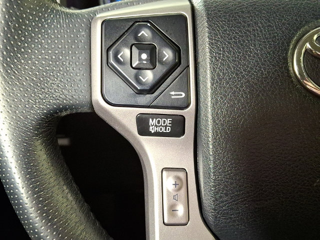 Used 2019 Toyota 4Runner SR5 AWD/4WD image 21