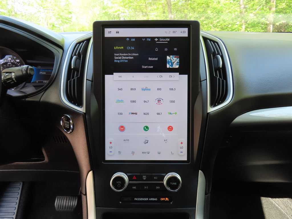 Used 2023 Ford Edge SEL w/ Convenience Package AWD/4WD image 19