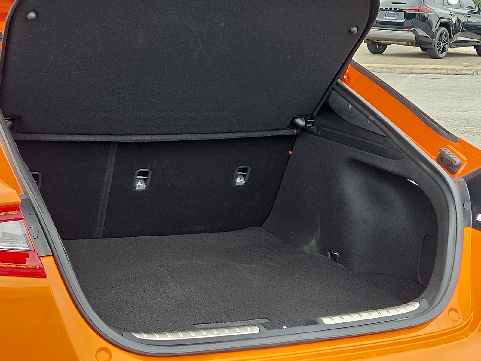 Used 2019 Kia Stinger GTS RWD image 9