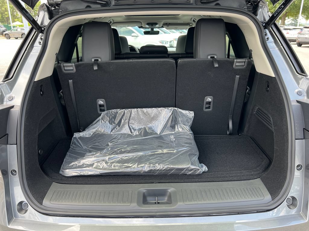 New 2027 INFINITI QX60 Luxe w/ Cargo Package FWD image 23