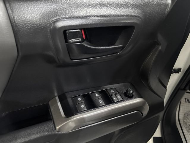 Used 2023 Toyota Tacoma SR5 w/ Technology Package AWD/4WD image 14