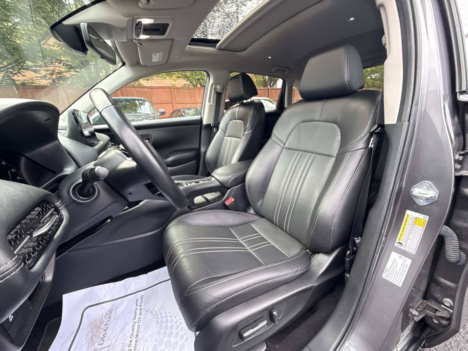 Certified 2025 Honda HR-V EX-L image 11